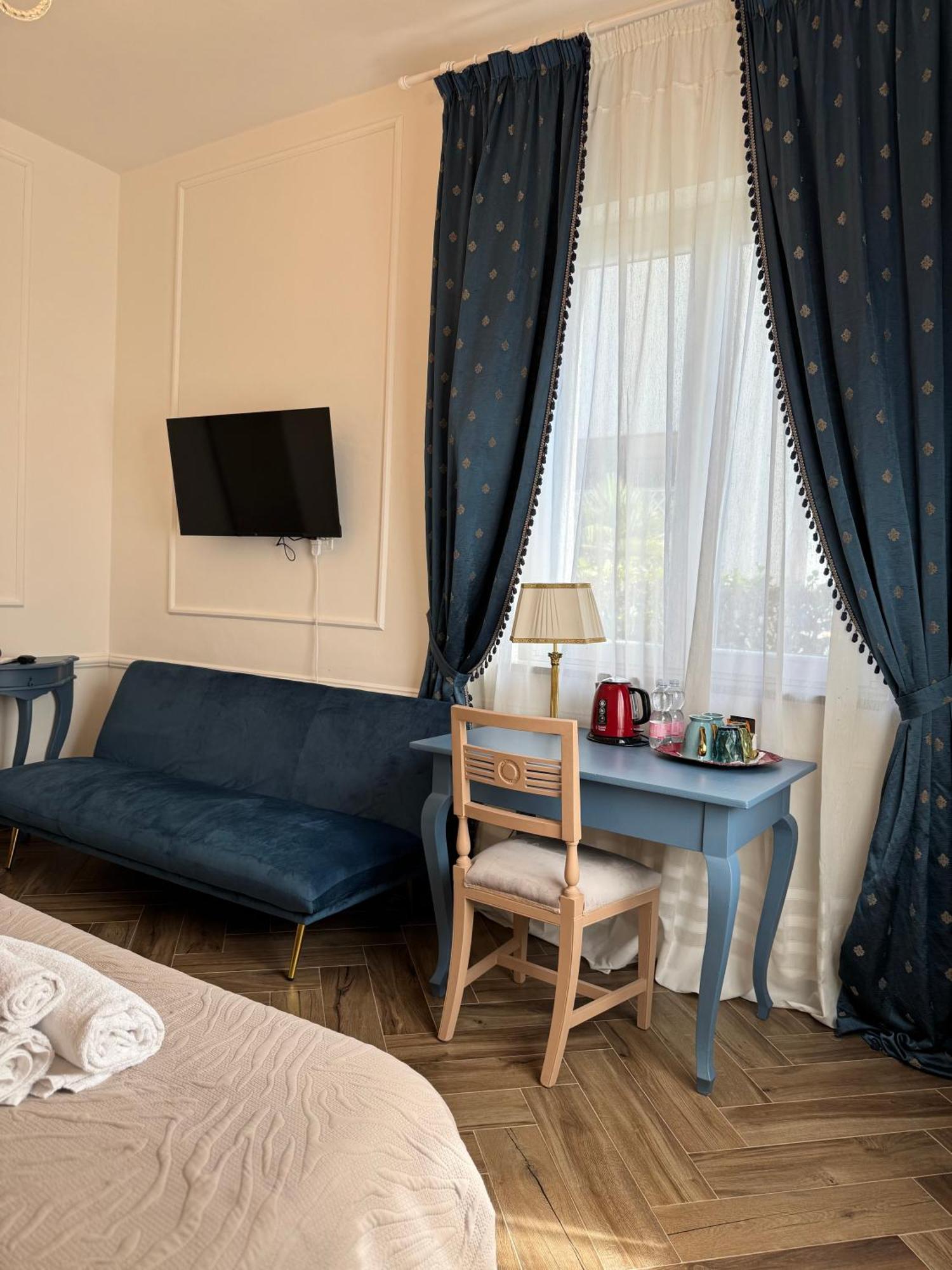 Umi B&B Джулианова Екстериор снимка